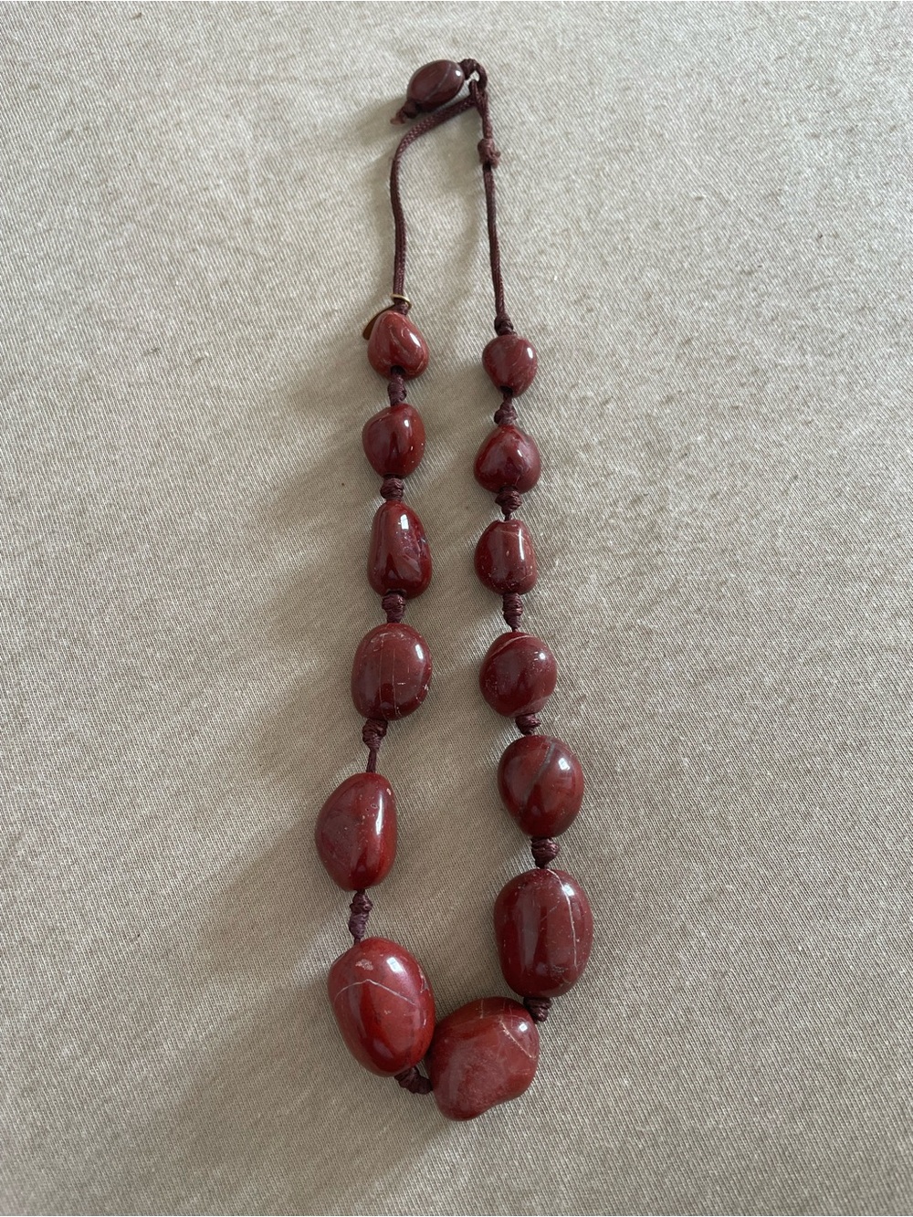 Women’s Hand-Knotted Necklace in Deep Burgundy by Unknown Brand - Picture 4 of 5